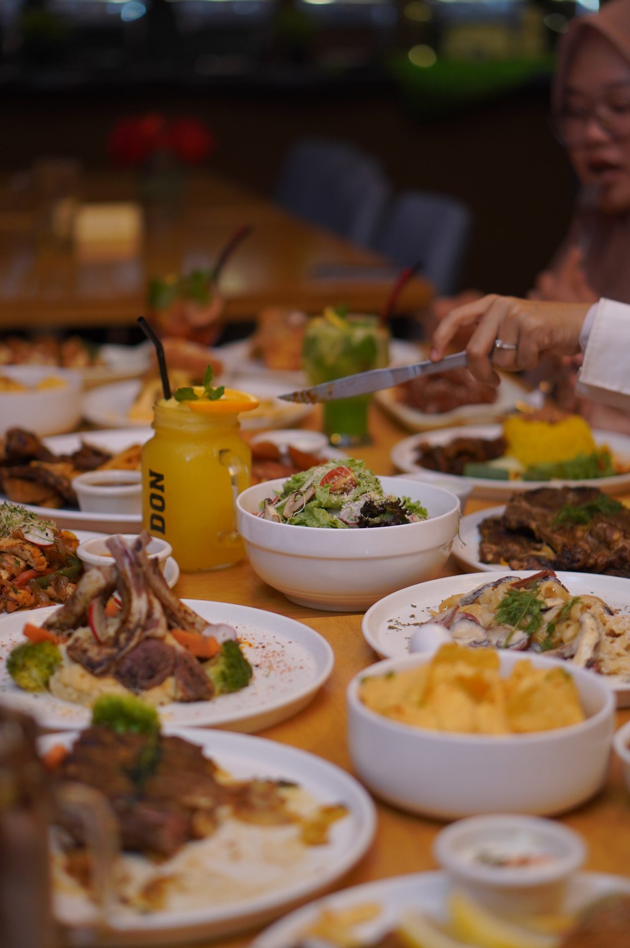Lively dining atmosphere at Don Western & Grill